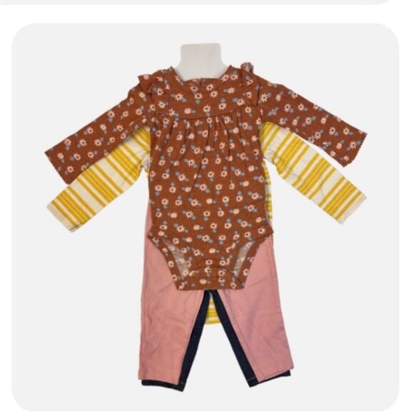NWT Carters 4 Piece Set Size 9-12 Months - Picture 2 of 7